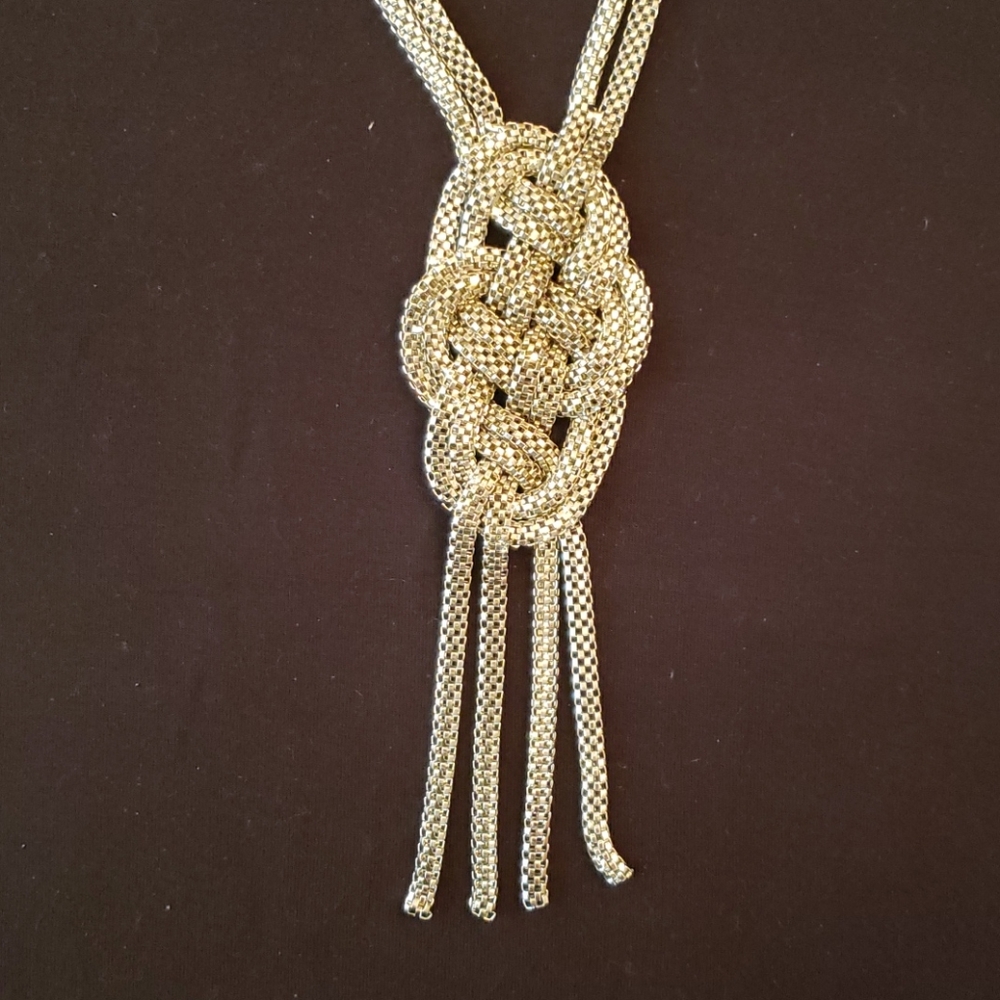 Celtic Knot weave Silver tone Necklace - Picture 4 of 5